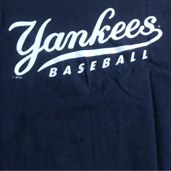 Nike Graphic Short Sleeve Top Size XL/TG. - Picture 5 of 7